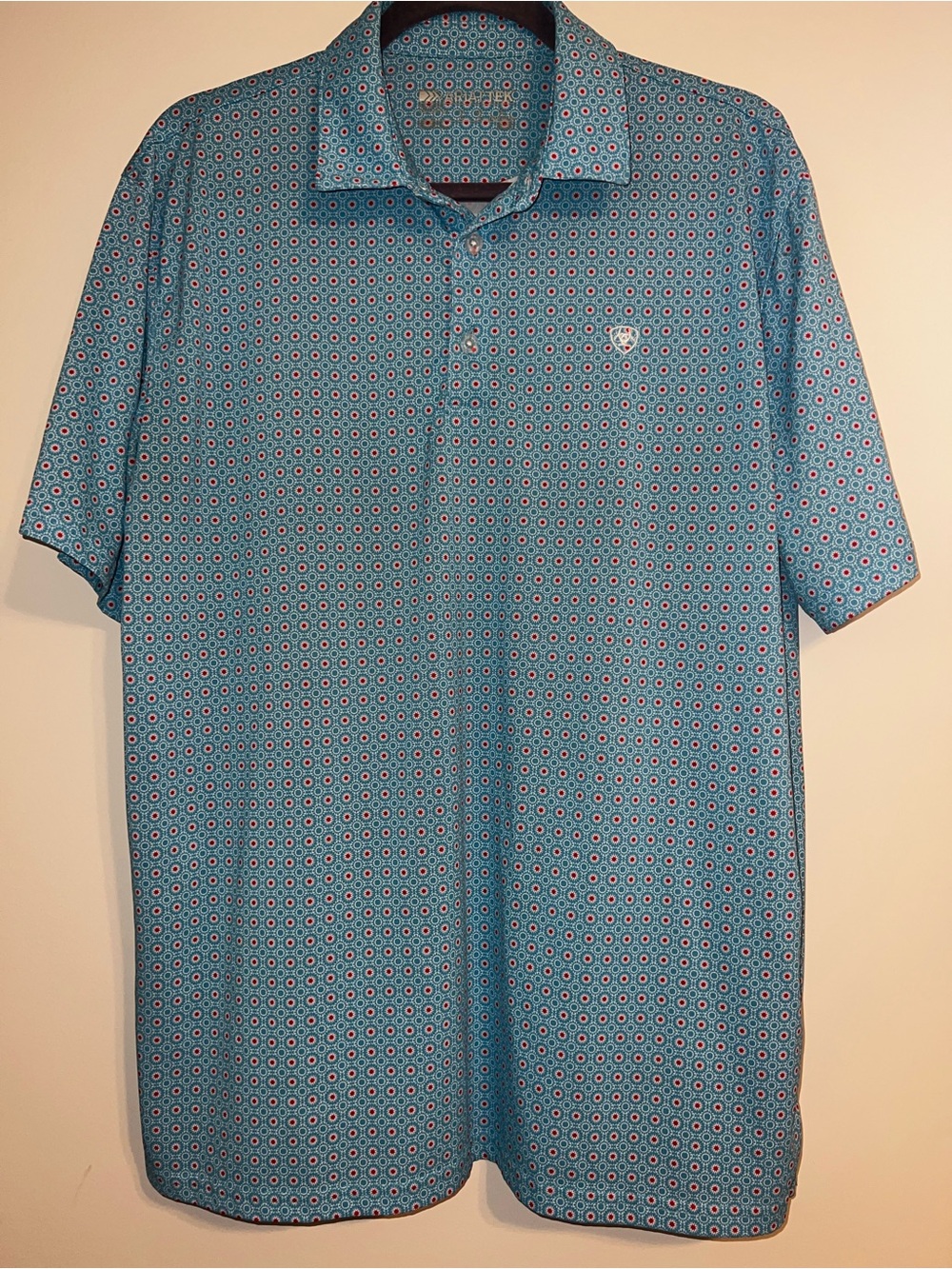 Ariat Tek Men’s AOP Teal Geometric Performance Polo Shirt Large - Picture 1 of 4